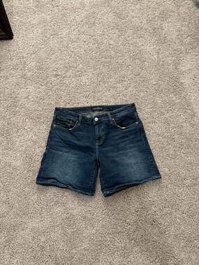 Lucky Brand Women's Mid Rise Denim Bermuda Shorts Size 6/28